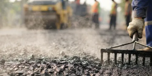 jasa pengaspalan pandeglang menggunakan material aspal hotmix berkualitas